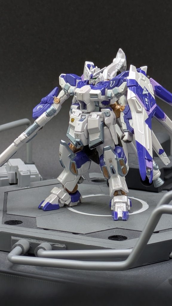 ガンダムアーティファクト Hi-νガンダム–2枚目/制作者：エイチワイ