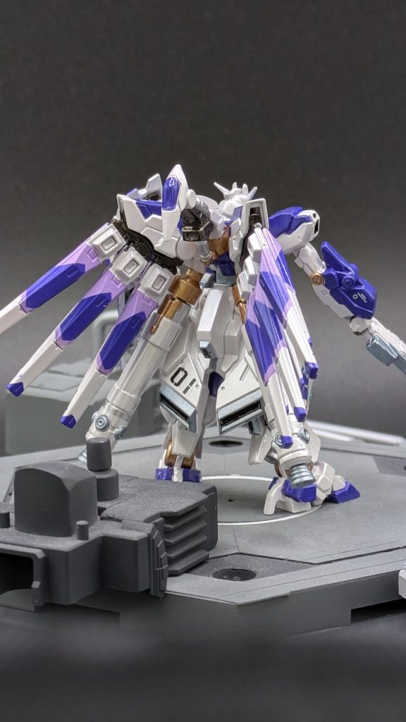 ガンダムアーティファクト Hi-νガンダム–6枚目/制作者：エイチワイ