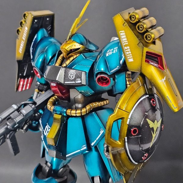 HG ヤクトドーガ ギュネイ専用機