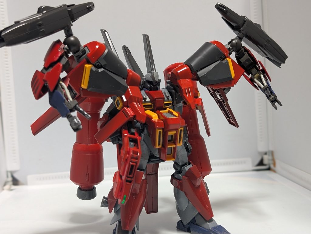まずは現地改修型ジェガン　ジョシュ機F0091（パイロットはゼノ）の相方機、パイロットジョシュは第一次ネオ・ジオン抗争からゼノを知っていて戦友となっている（その時はジムiii乗り）その後はジェガンに乗り換え以降ジェガンのままで所属は連邦のままである。ジェガンは良い、信頼出来る