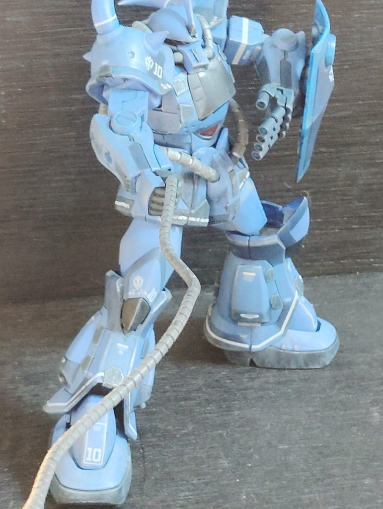 HGUC グフ リバイブ版–3枚目/制作者：謎の大鈴木