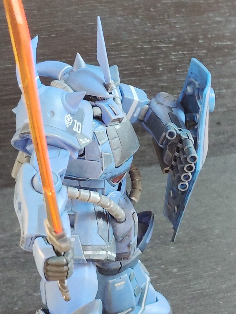HGUC グフ リバイブ版–2枚目/制作者：謎の大鈴木