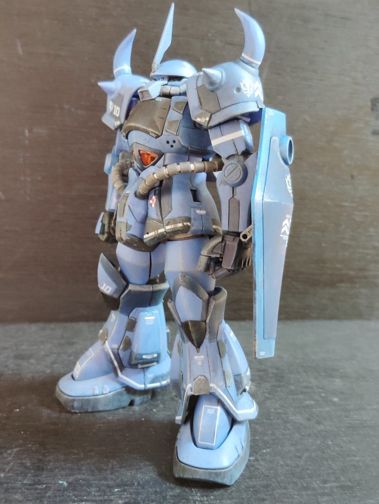 HGUC グフ リバイブ版–3枚目/制作者：謎の大鈴木