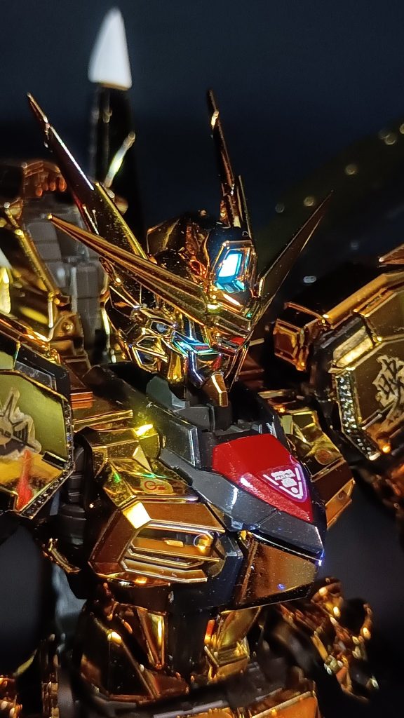 アカツキガンダム　オオワシ装備