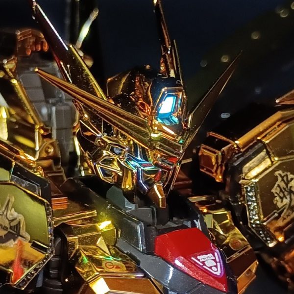 アカツキガンダム　オオワシ装備