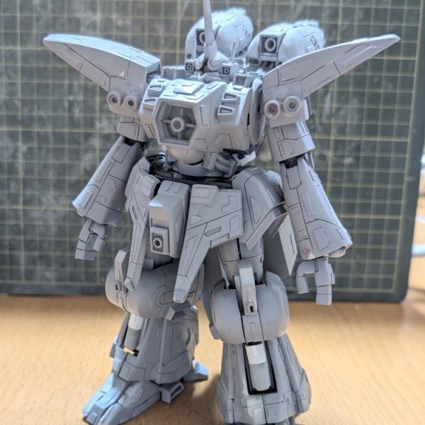 下地というかは雑な工作の状態チェック用です何箇所か直しましたなのでフレーム部は塗ってません