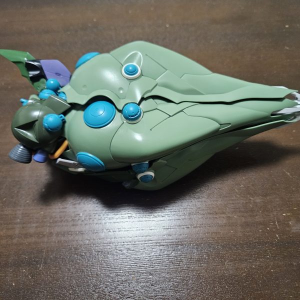 頭部を作り込む・・（2枚目）