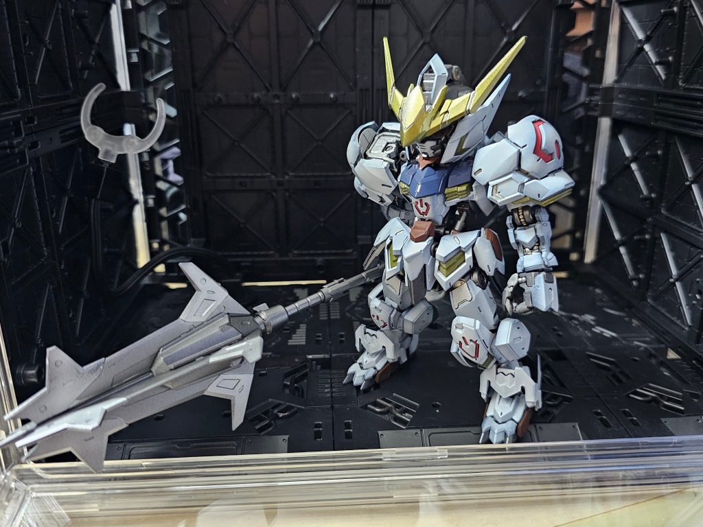 白はガイアノーツのEXホワイトに少し黒を混ぜました。赤と青はそれぞれ暗めに塗装して黄色はチタンゴールドにクリアイエローを吹いてみましたが結構いいかんじになりました✨