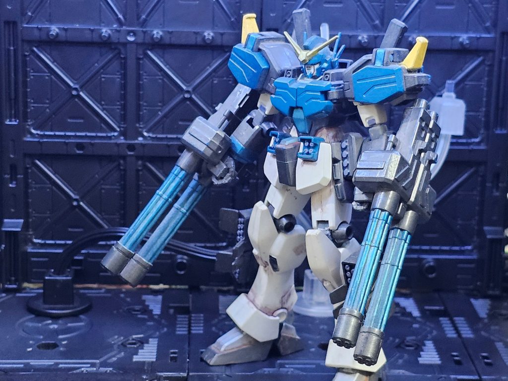 サムネは25年以上前に作ったガンダムヘビーアームズカスタムです。手持ちの現存するガンプラの中で最古のものになります💦当時はパチ組みしかしてませんでしたが初めて筆塗り全塗装を試みました。劇場でのヘビーアームズのフルオープンがかっこよすぎ✨&nbsp;