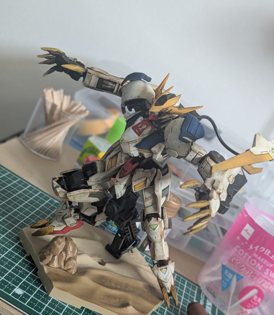 これからもみなさんと楽しくガンプラを続けていけたらいいなと改めて思いました(zaku-kao8)