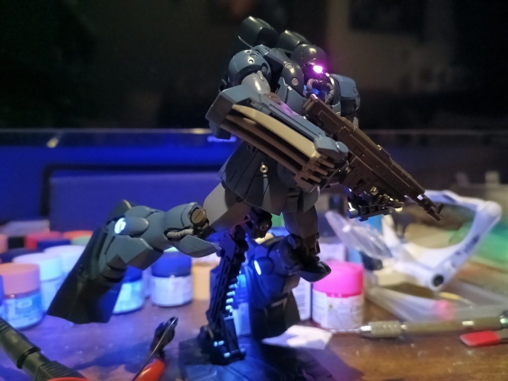 HG ゼー・ズール LED組込み–3枚目/制作者：福田 義康