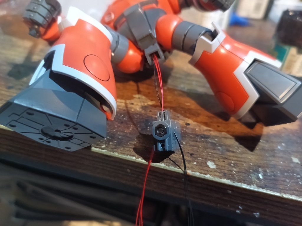 HG ゾゴック LED組込み–9枚目/制作者：福田 義康