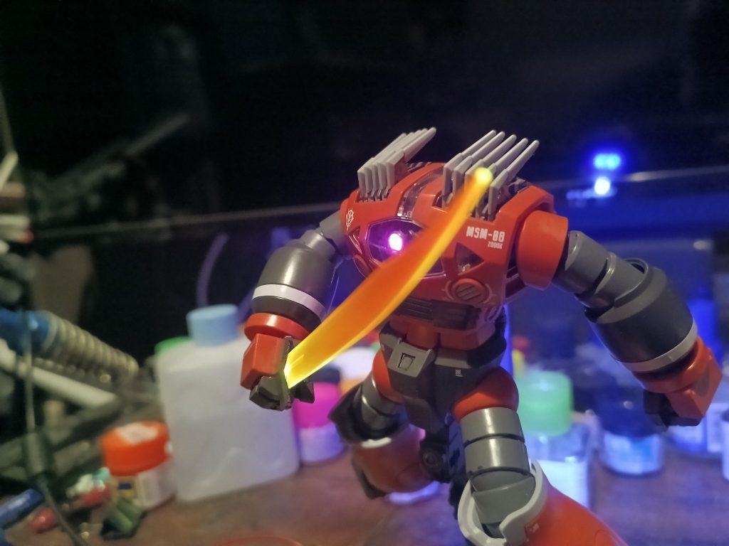 HG ゾゴック LED組込み–6枚目/制作者：福田 義康