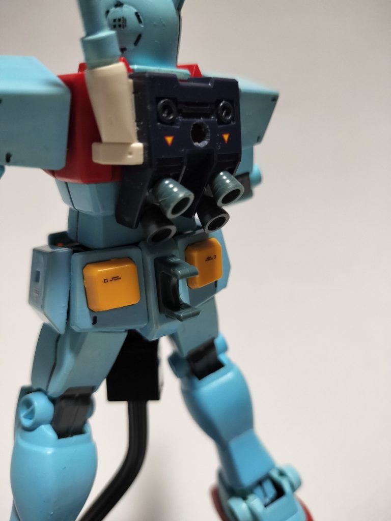 バーニア増設で後のジム2風に。