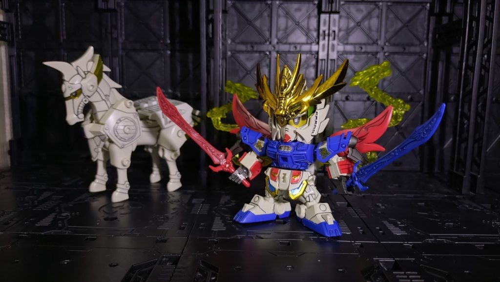 まず自分がガンプラを作り始めた時に作ったのがSDガンダムのBB戦士三国伝の機体でした。(スミ入れは最近したものです)