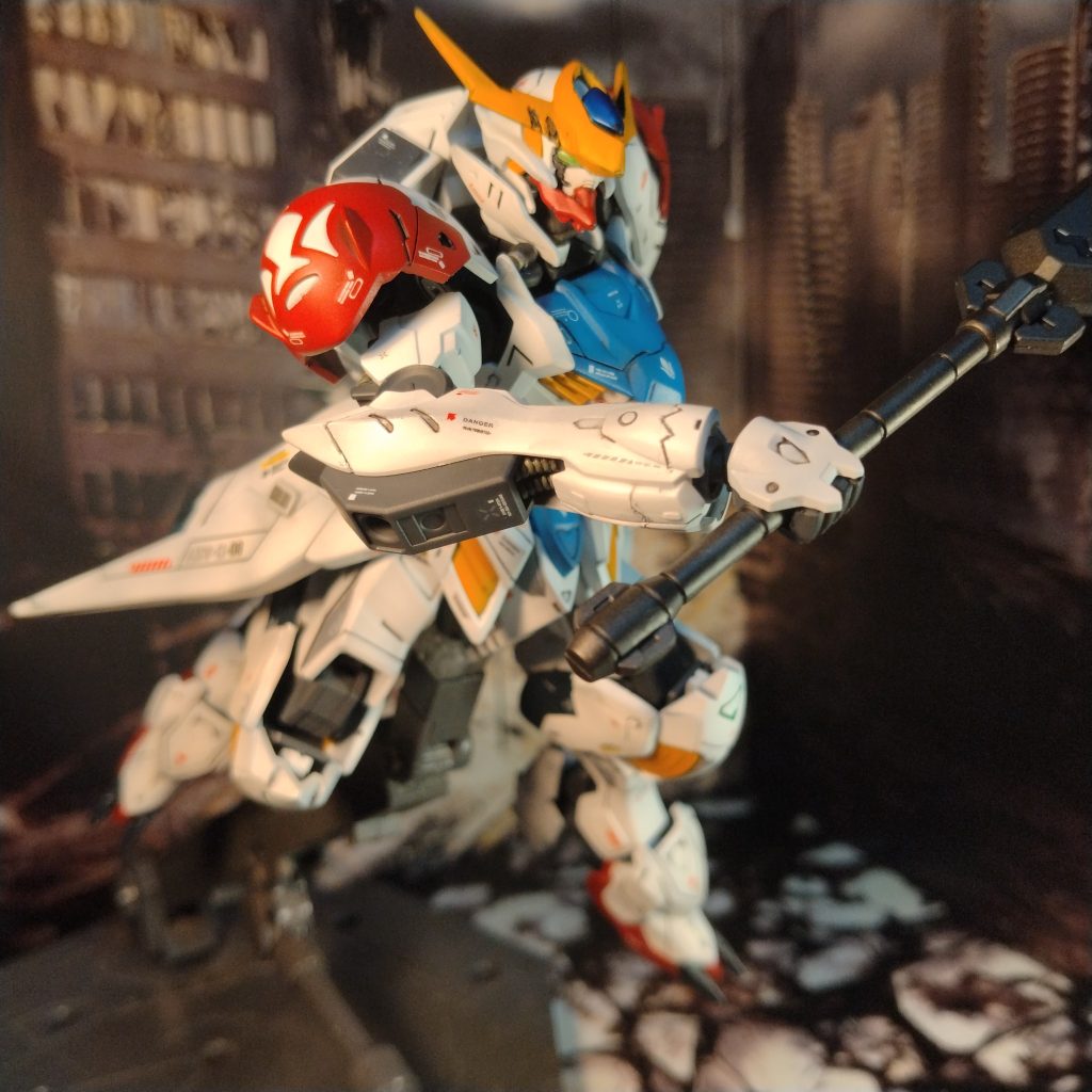 初めてHGバルバトスルプスを作ってみました！😄他の鉄血シリーズ同様に作りやすくて良いキットですね！😄