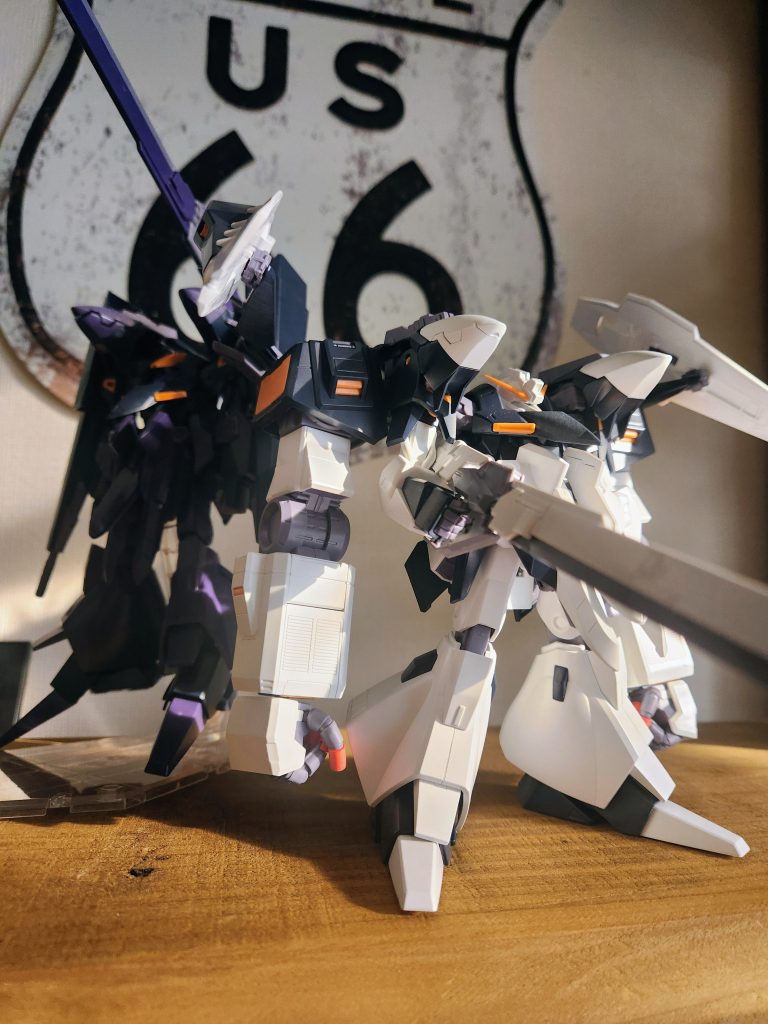 作品名：連日パチ組みブーム<p>ギガンティックアームとサブアーム、ロングブレードライフル等が完成しました。A.O.Z機体らしい異形なデザインも、面白くて格好良いものですね。それとMGプリムローズもパーツ数が少ないからと思い、続けてパチ組みしました。以前 [&hellip;]</p>
