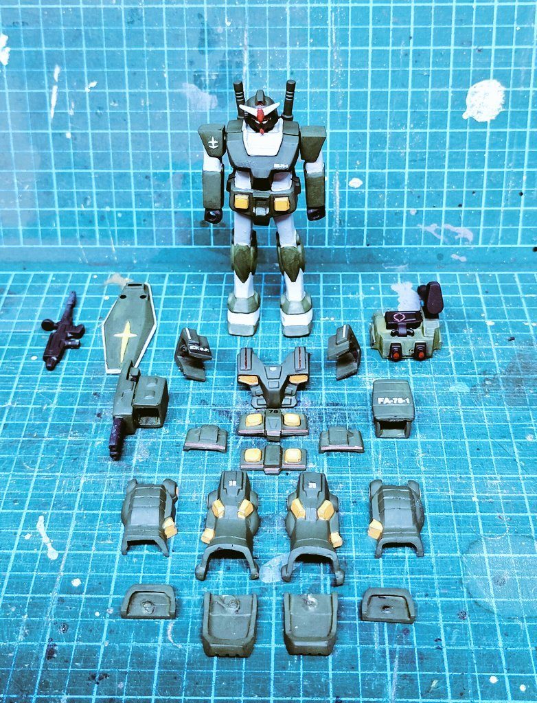 各パーツに磁石を仕込んであります