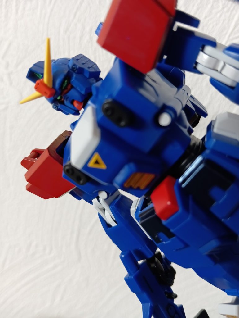 HGのブルーディスティニー2号機（ニムバス・カラー）