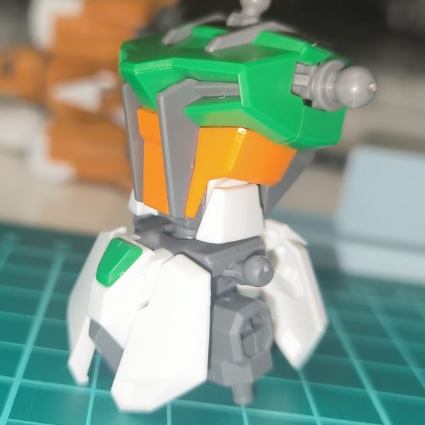 パチパチパチパチパチ…………