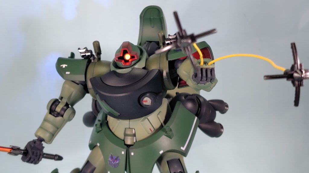 ヒートロッド付けてラルドムにする案もあったんだけど、まさか標準装備だとは……