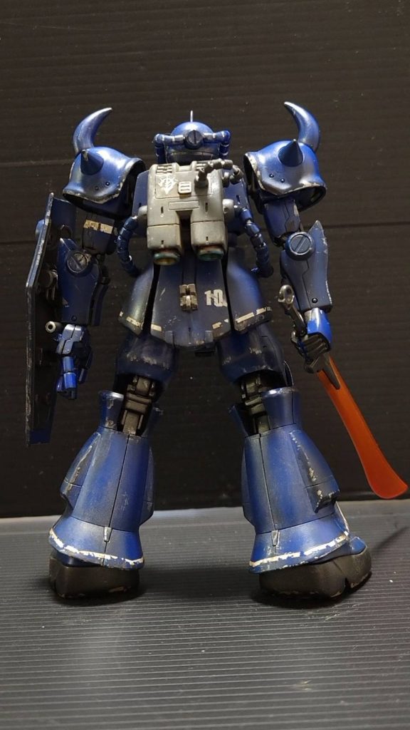 MS-07B グフ–3枚目/制作者：ケイ・シー