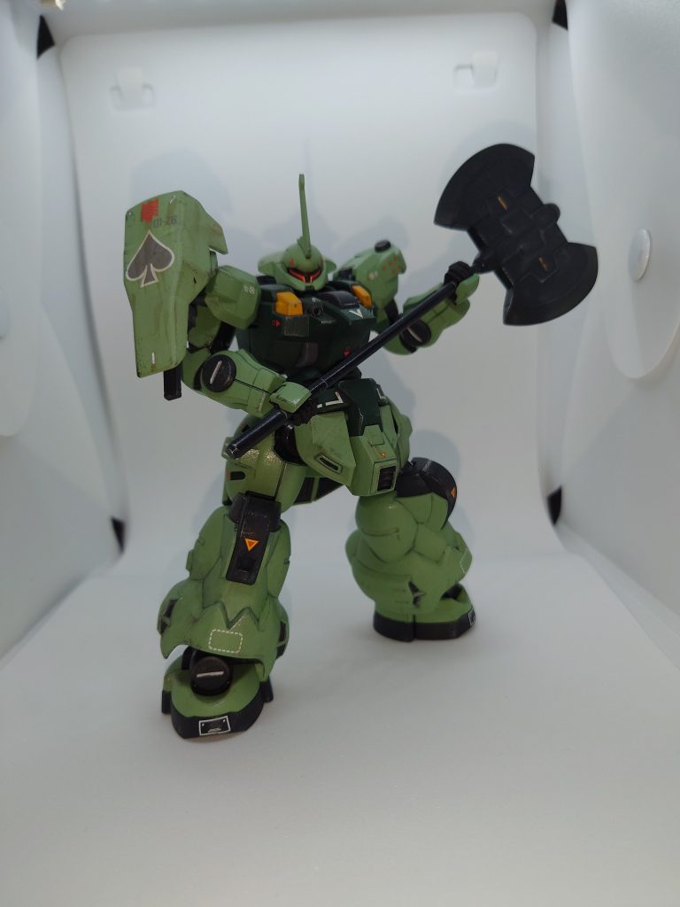 最後は唯一のHG枠で一般ディランザ（ザクカラー）マーキング類もガンダムデカールのジオン用から良い感じに拝借してます。見えませんがバックパックの上にツィマッド社のマークは貼ってあります。。