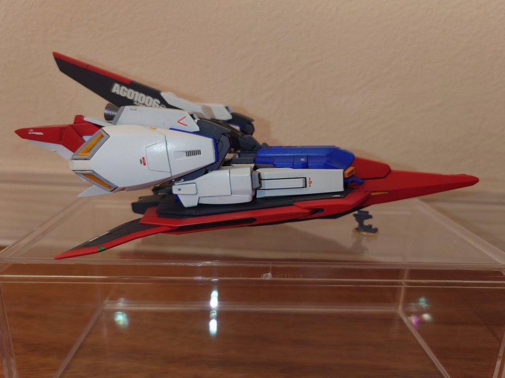 つま先角度と機体の薄さ😄