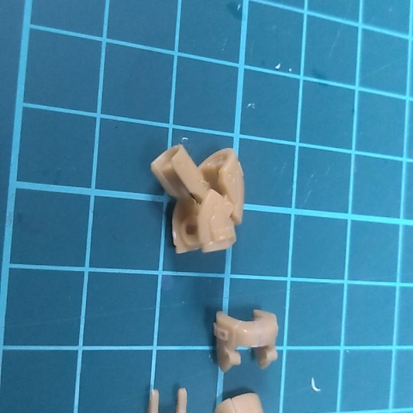ここまで来たらショルダーアーマーも可動させたくなるんです(> <)w（7枚目）