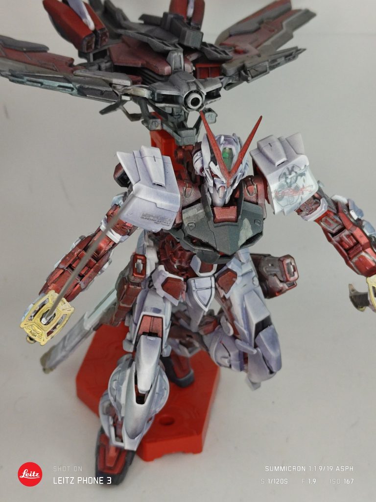 ガンダムアストレイレッドフレーム改–4枚目/制作者：じんくー