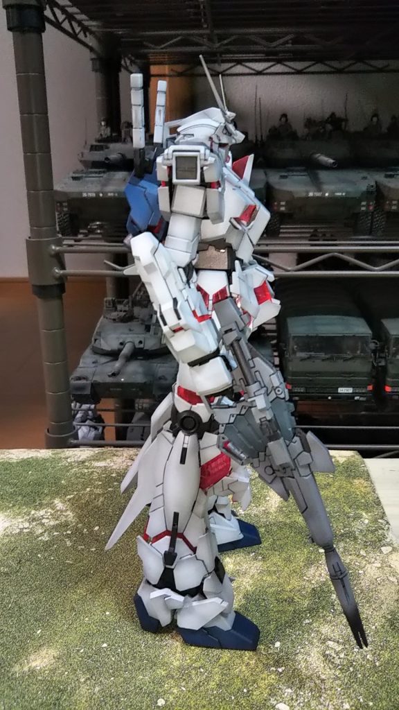 右側面