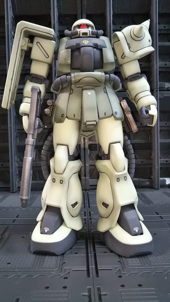 正面いつものスモークグレーでグラデーション再塗装しております💦