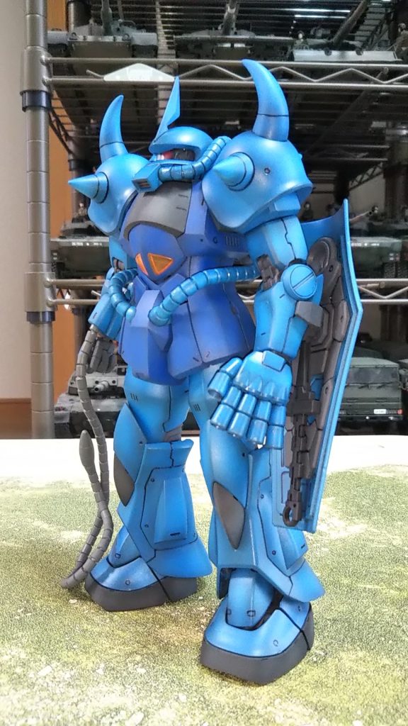 左斜め前