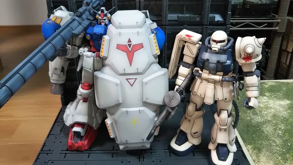ジオンのザク接収され連邦へ連邦のガンダム2号機強奪されジオンへトレードwin win