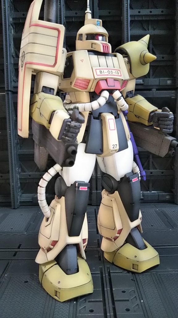 右斜め前