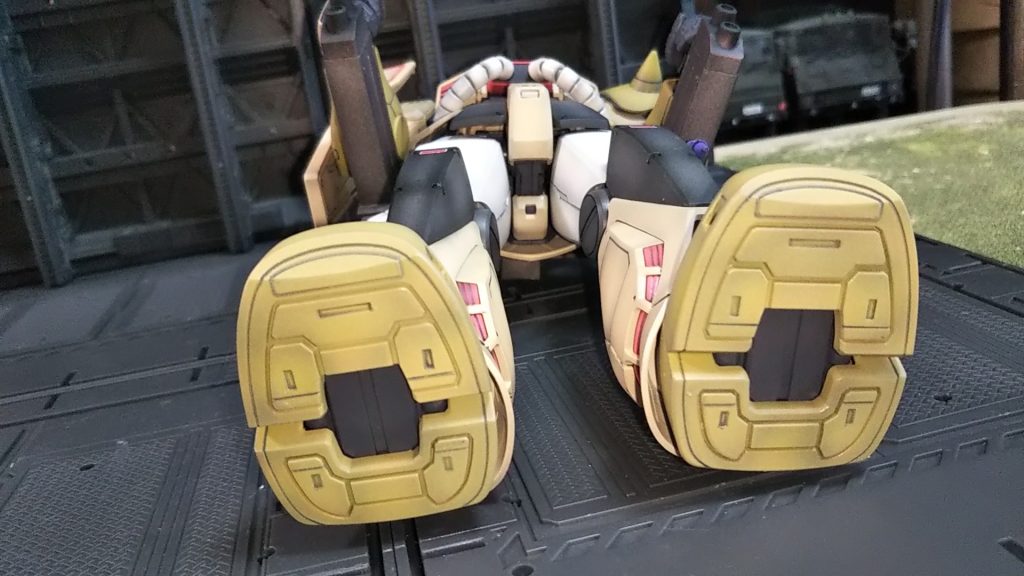 下から(/ω＼*)