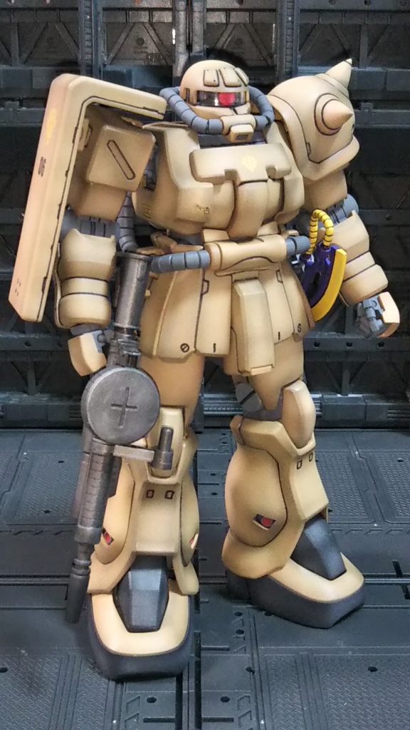 右斜め前