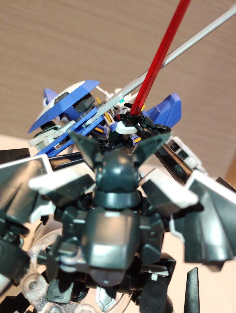 プレバンのGNフラッグ（素組み）で、最終回の戦闘をなんちゃって再現～