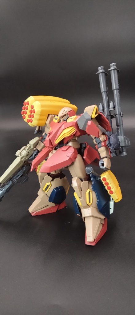 製作工程ガンダム機体の中でランキング上位に入るくらいすきな小説版メッサ―ことＭ型を俺ニゴリ専用にカスタマイズして最終決戦ようにいくならどの武器装備したいか妄想しながら製作と願わくばハーラネキと共に戦いと思いがんばりました！今後三部にむけてまたマフティーＭＳ製作したいと思います！