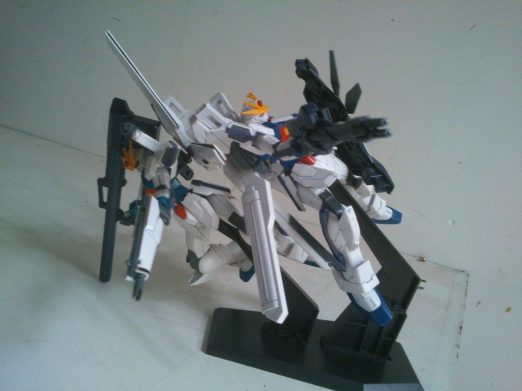 HGAW•ガンダムX•ディバイダー–2枚目/制作者：risuisei