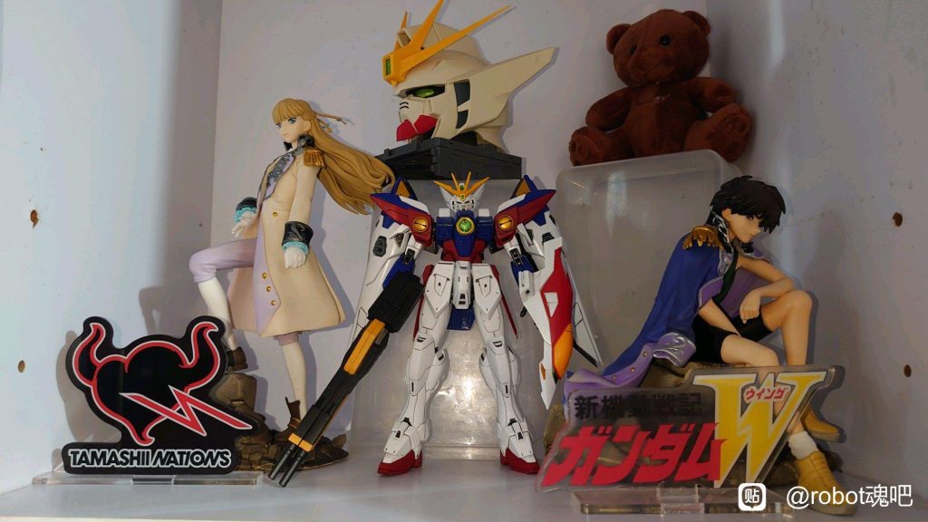組立式 ガンダムヘッド 参上