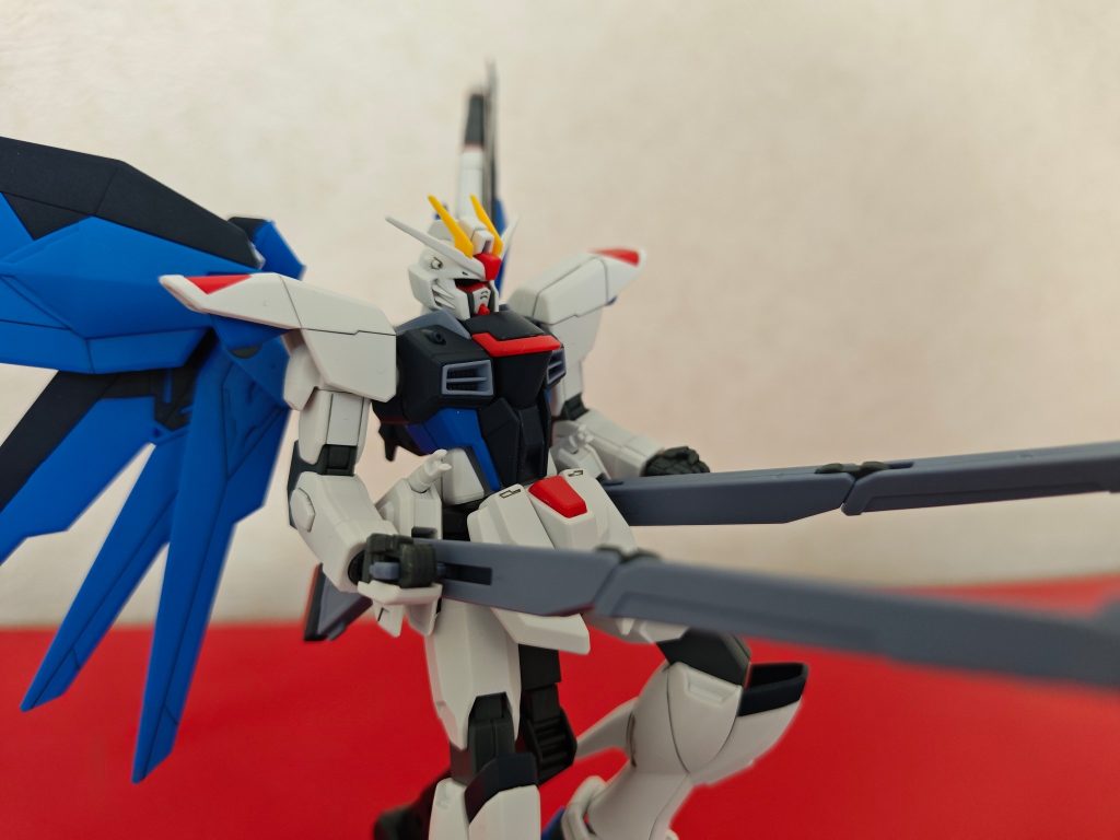 レール砲サーベルをレール砲にマウントはユルユル(￣▽￣;)