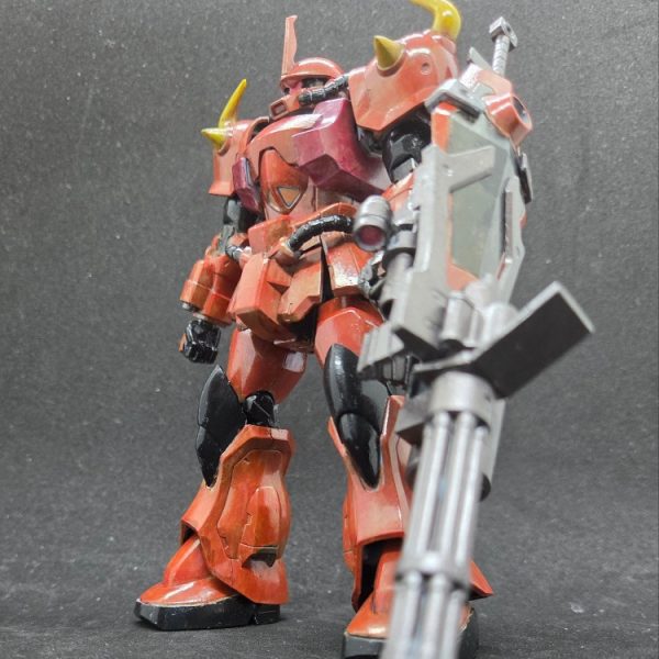 HGUC グフ・カスタム (塗装)