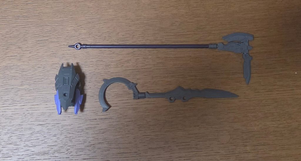 仮組みその2。三器装備決定の様子。30のジャンクパーツから集めてタウヤーよろしく中華風の武装を作ろうとしました。