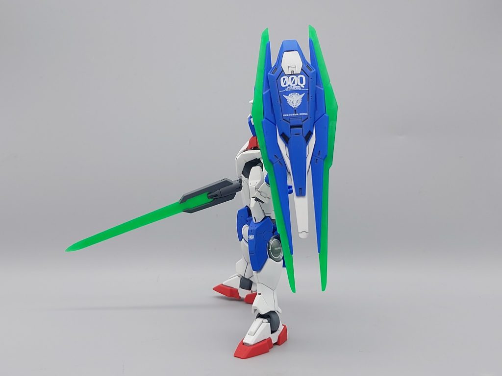 HG 1/144 ダブルオークアンタ 成形色仕上げ–8枚目/制作者：@dagored00