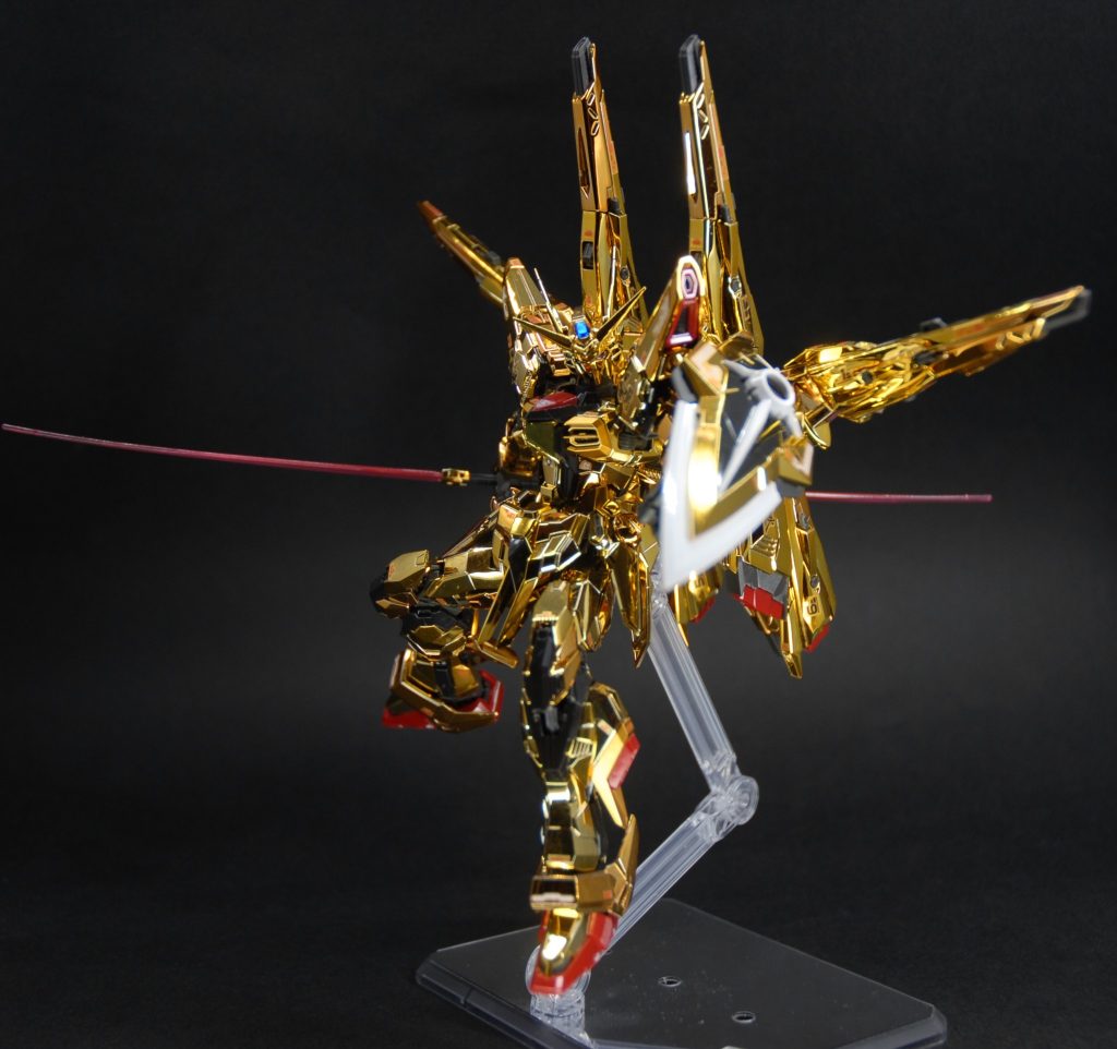箱絵のポージングをやってみました。