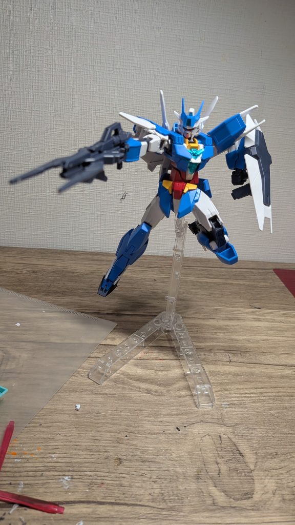軽くポージング〜ベーシックなアーマーだからか、ポロリはそこまでなかったですね。個人的に一番好きな形態です