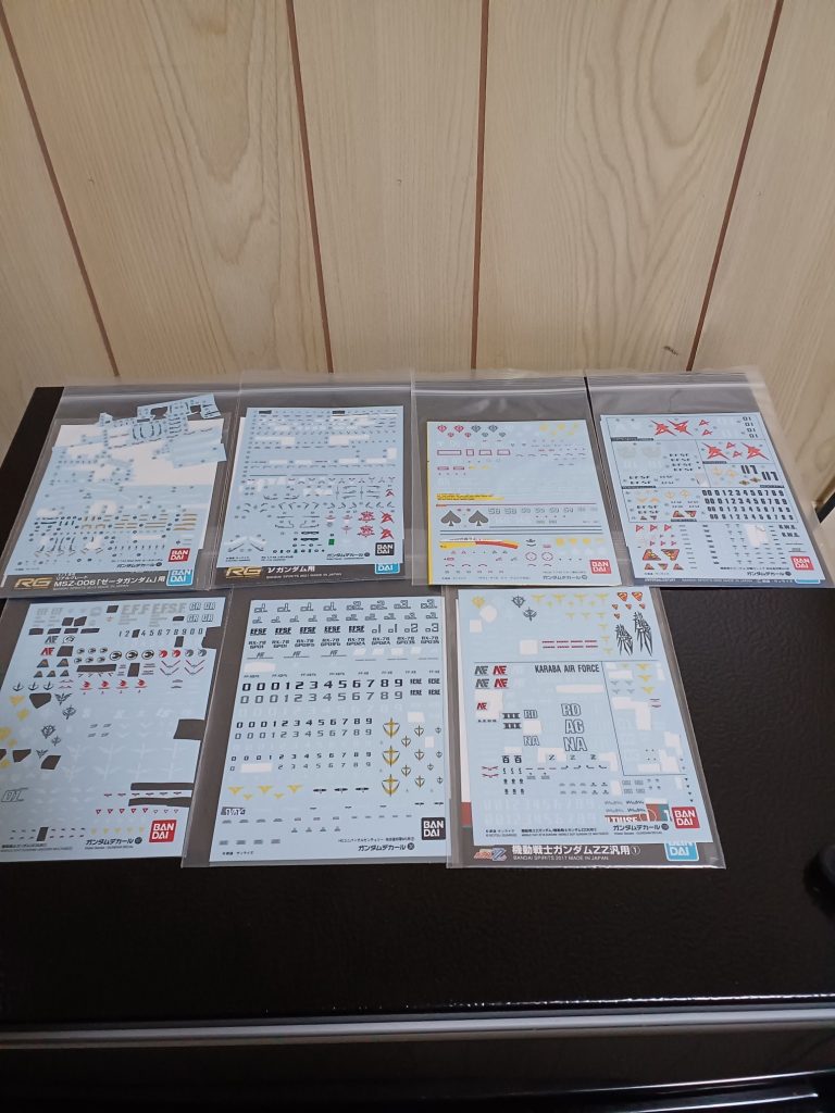 デカールその1です(gundam-kao6)