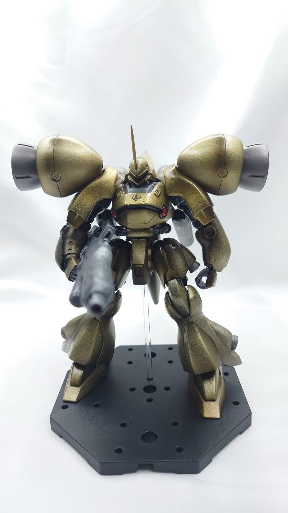 HGのケンプファーと旧キットのガーベラテトラのミキシングです。ケンプファーにシュツルムブースター付けたいって言ってたら、知人から旧キットガーベラを頂きました。やったね(zaku-kao2)