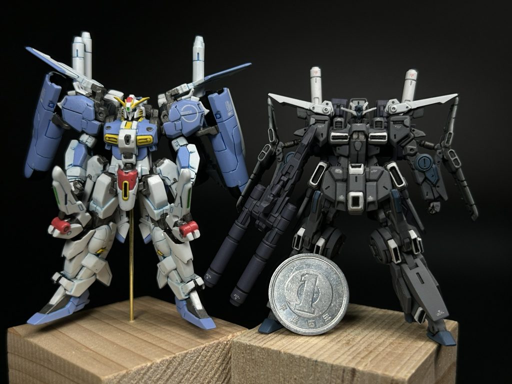 小ささアピールで1円玉と以前作ったZZ&nbsp;